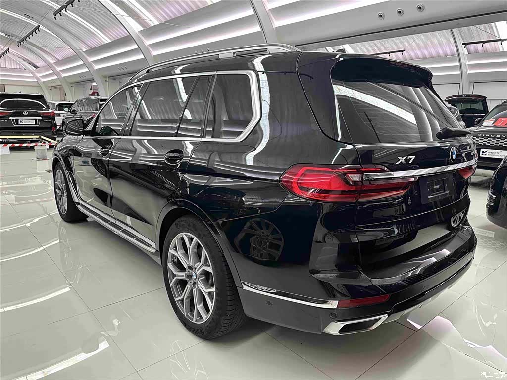 BMW X7, 2021 4