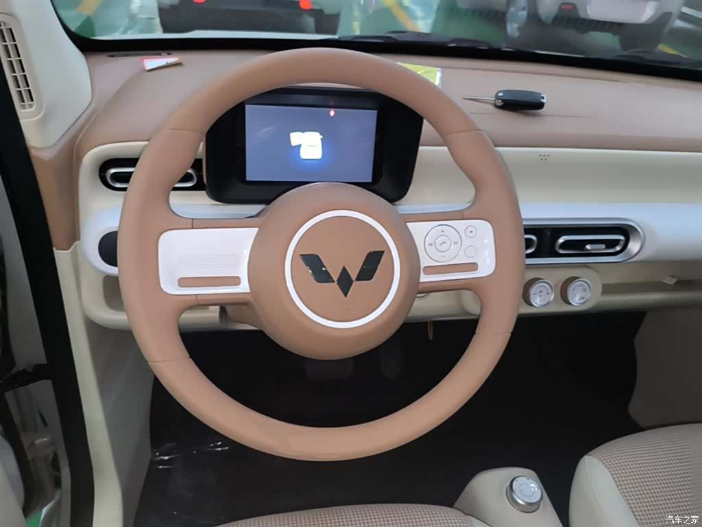 Wuling MINIEV, 2026 11