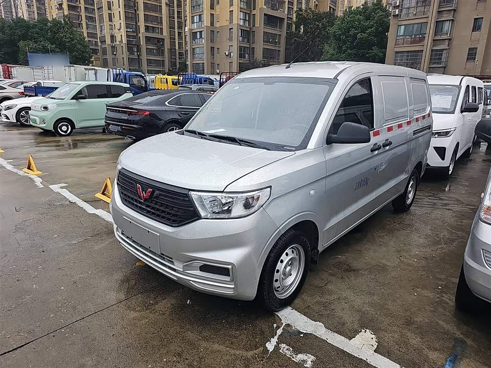 Wuling Wuling Hongguang V