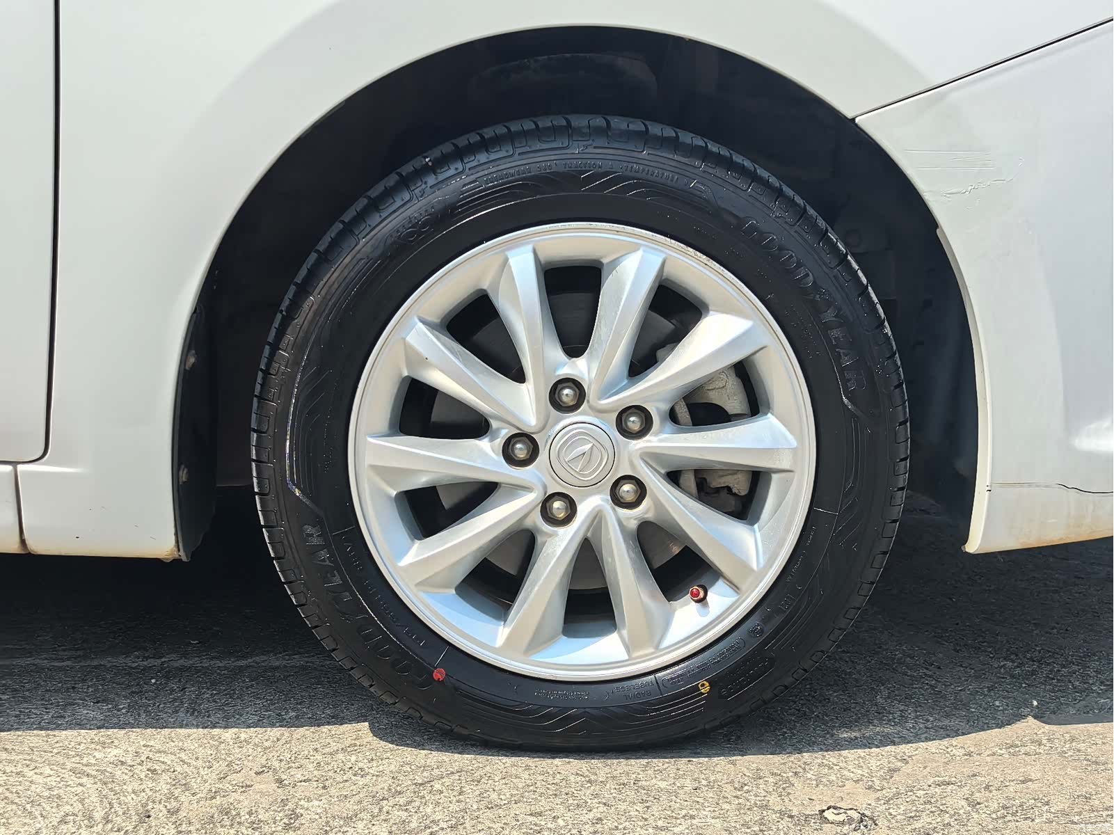 Changan V7, 2017 13