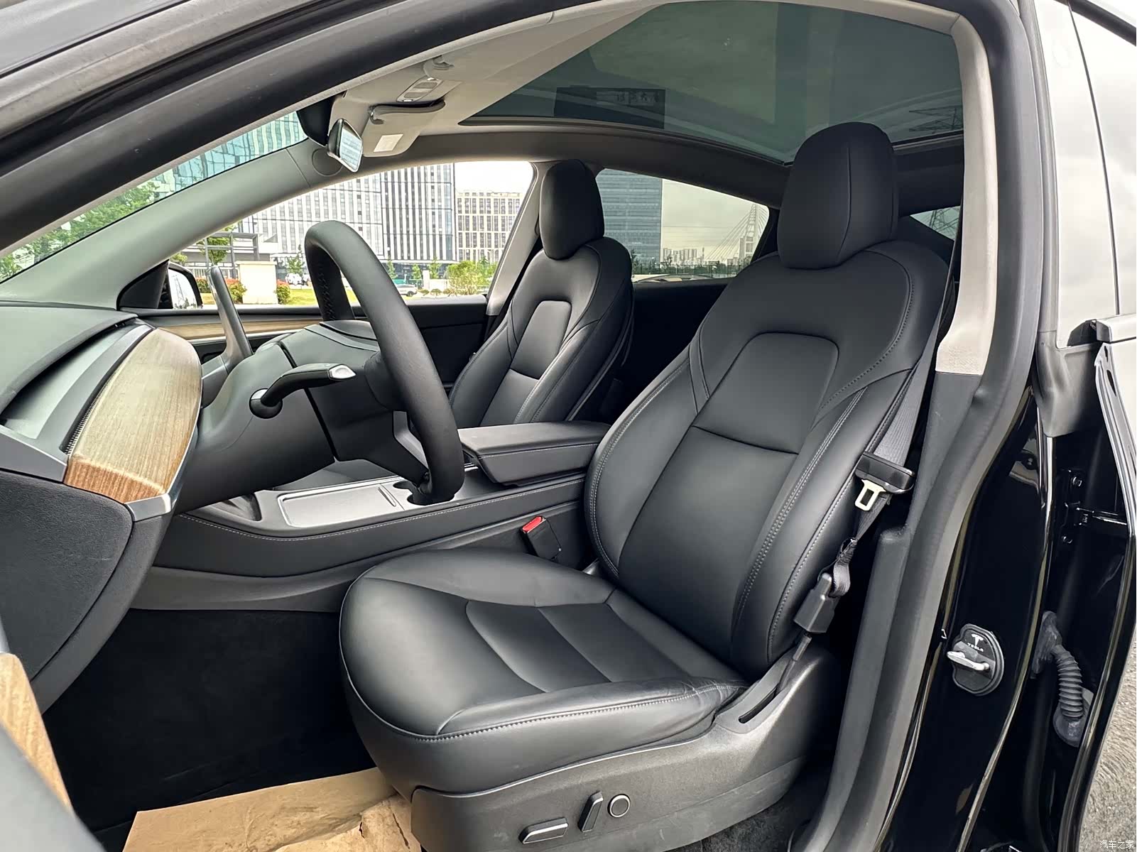 Tesla Model Y, 2022 7