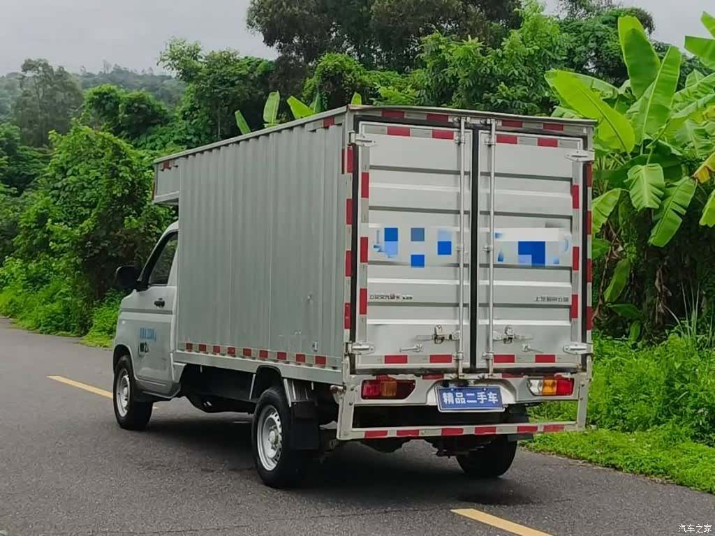 Wuling L3C, 2022 9