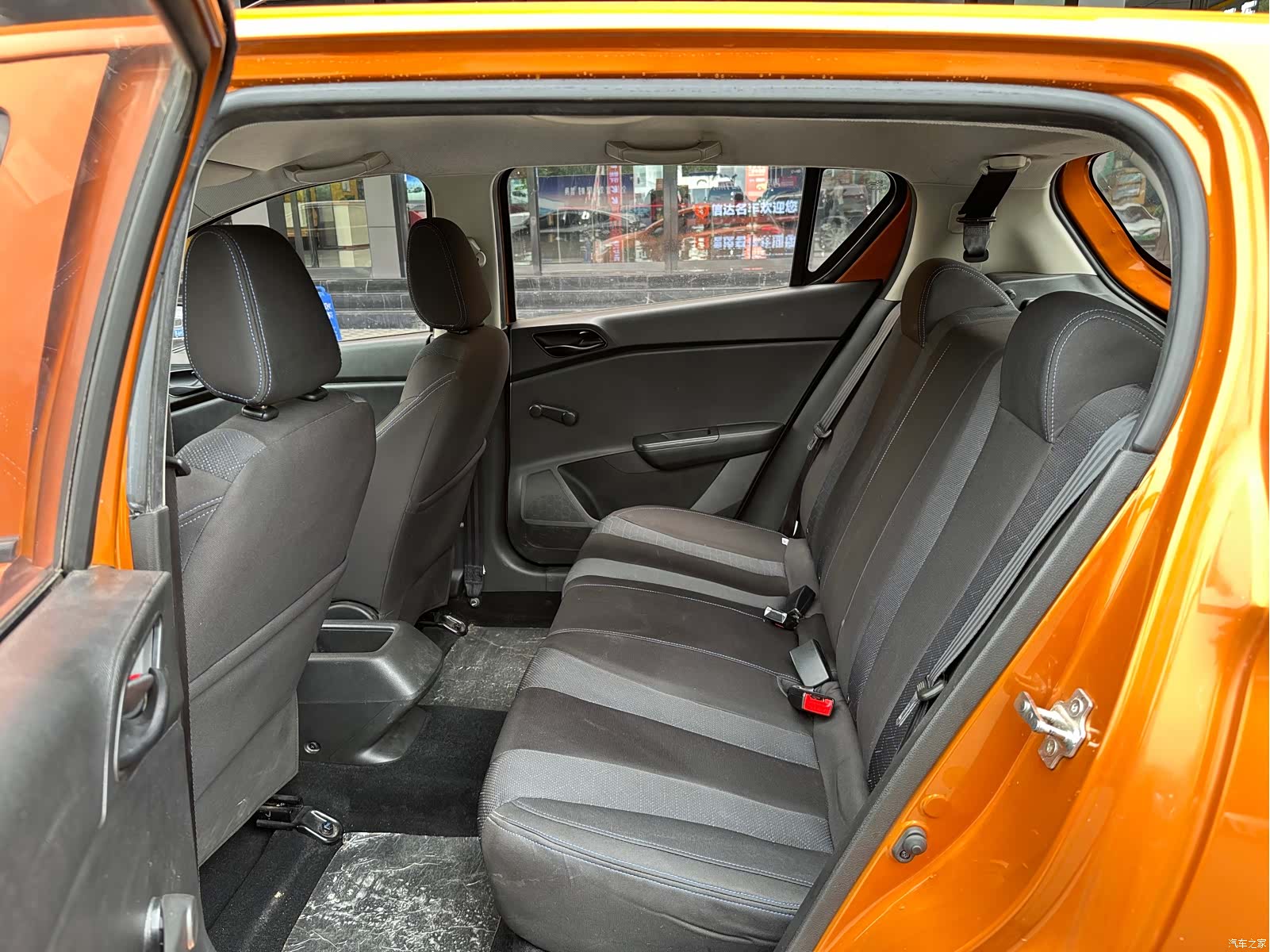 Wuling 310, 2017 24