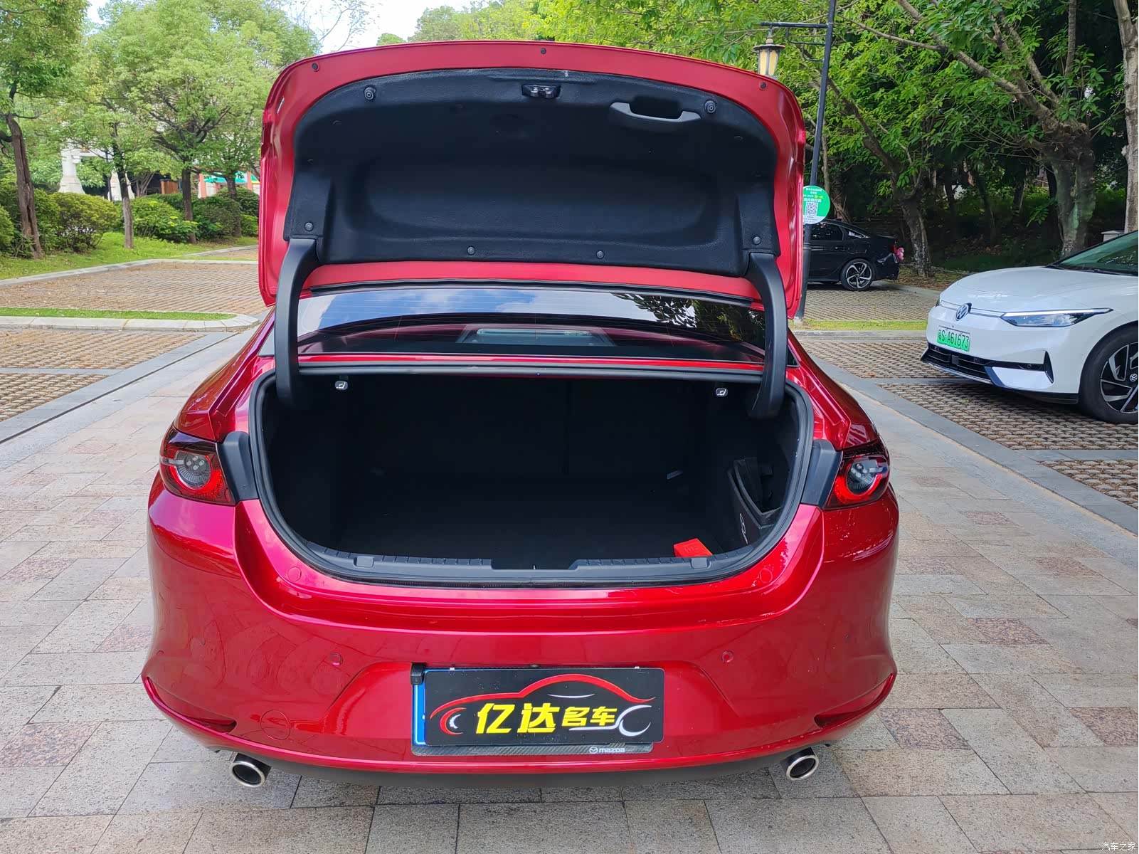 Mazda Mazda3, 2023 22