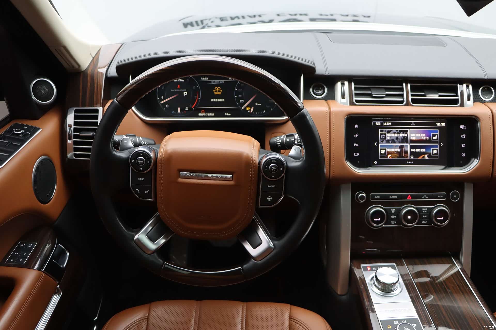 Land Rover Range Rover, 2016 11