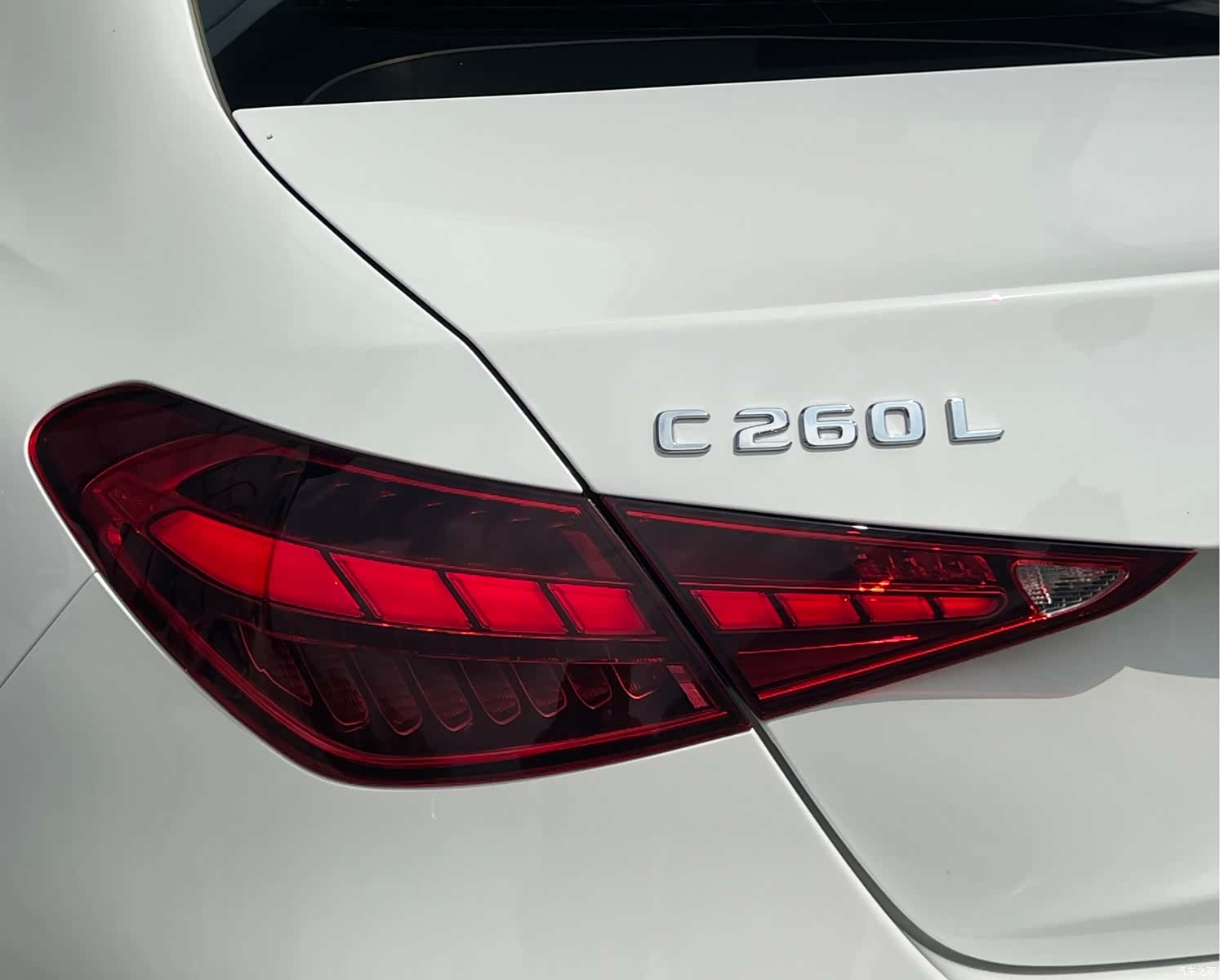 Mercedes-Benz C-Class, 2023 17