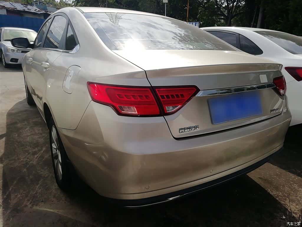 Geely Emgrand, 2020 4