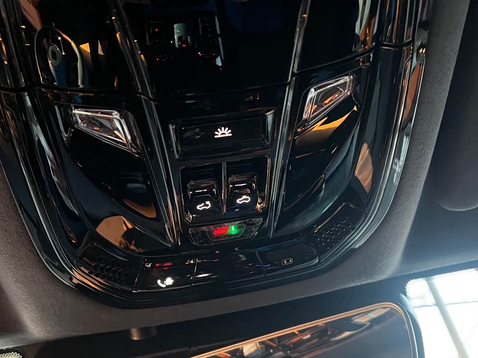 CrossBoundary Co-creation tank 300