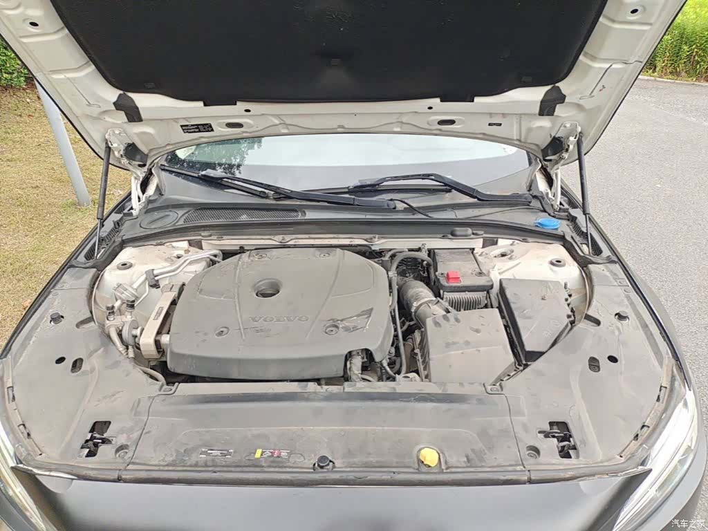 Volvo S90, 2017 16