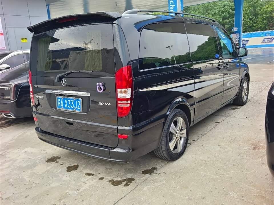Mercedes-Benz Viano