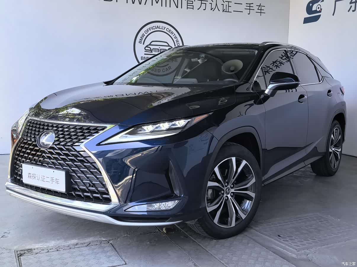 Lexus RX, 2021 1