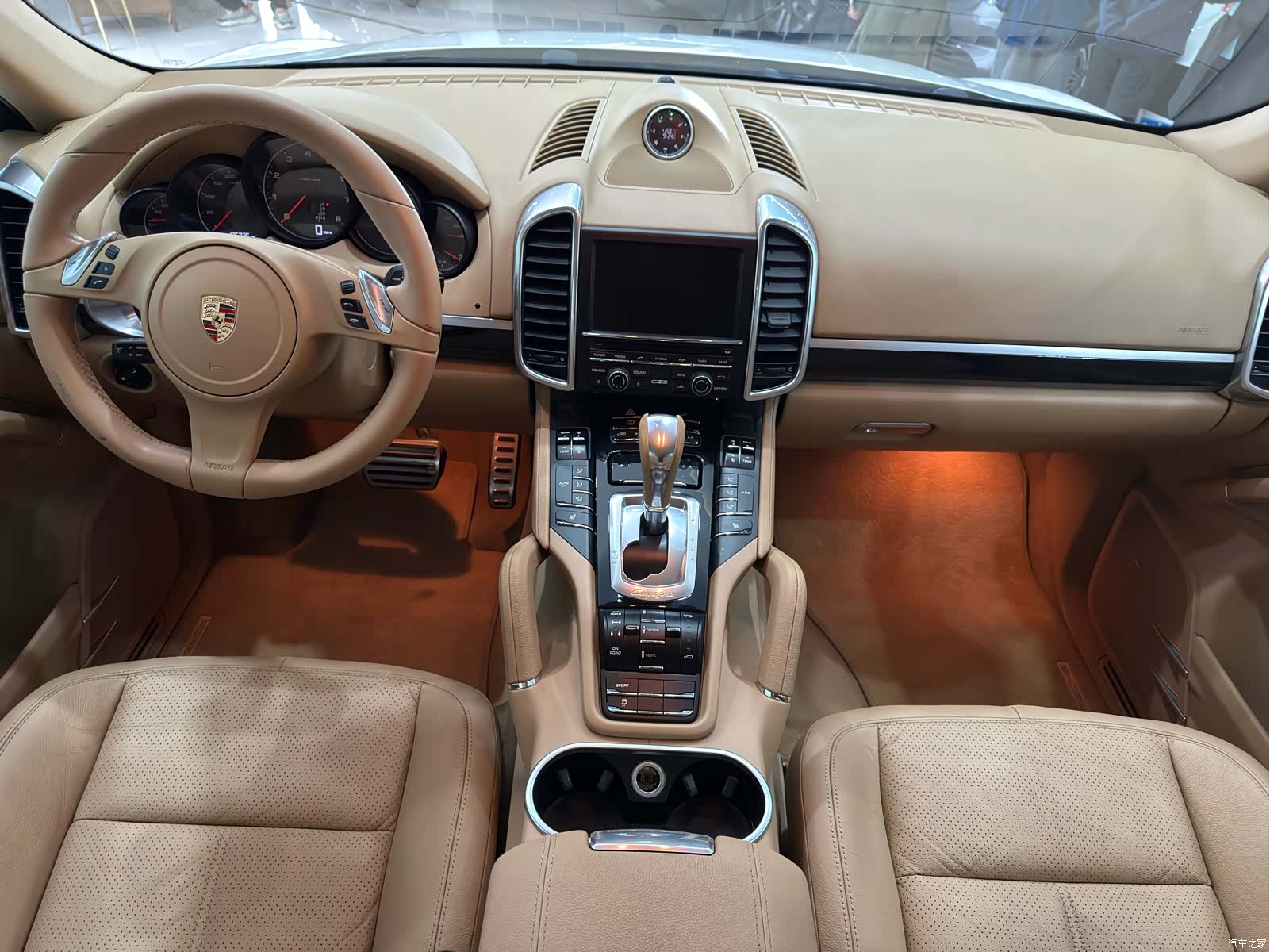 Porsche Cayenne, 2013 6