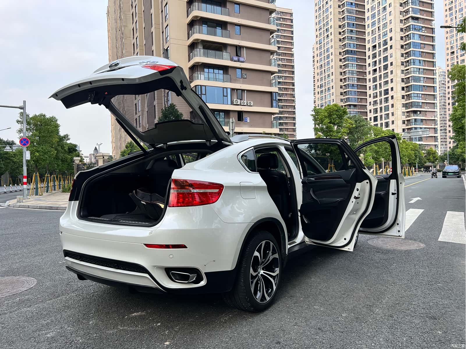 BMW X6, 2012 18