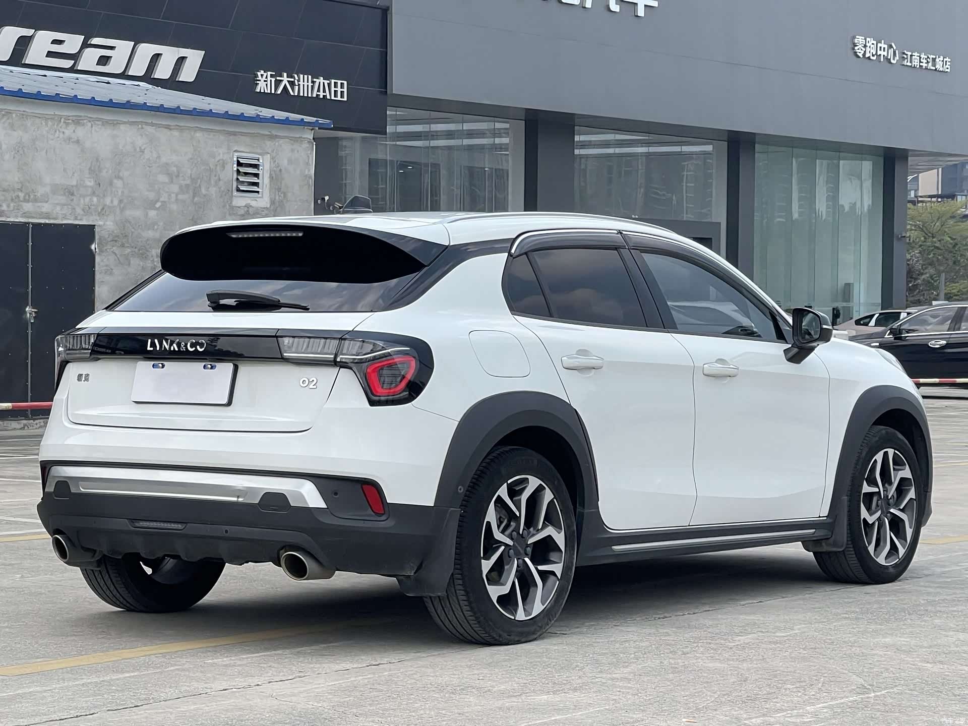 Lynk & Co 01, 2020 8