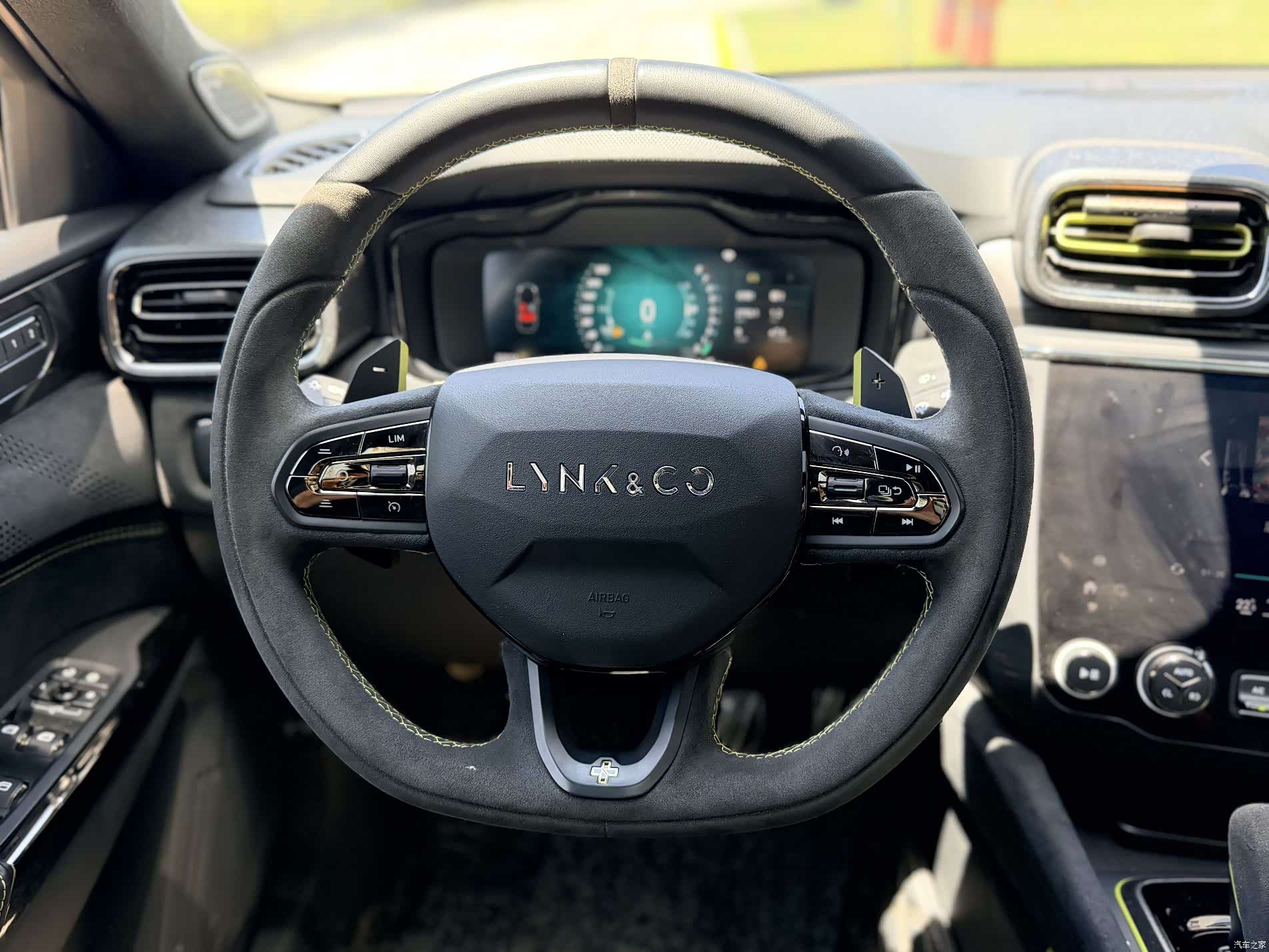 Lynk & Co 01, 2019 8