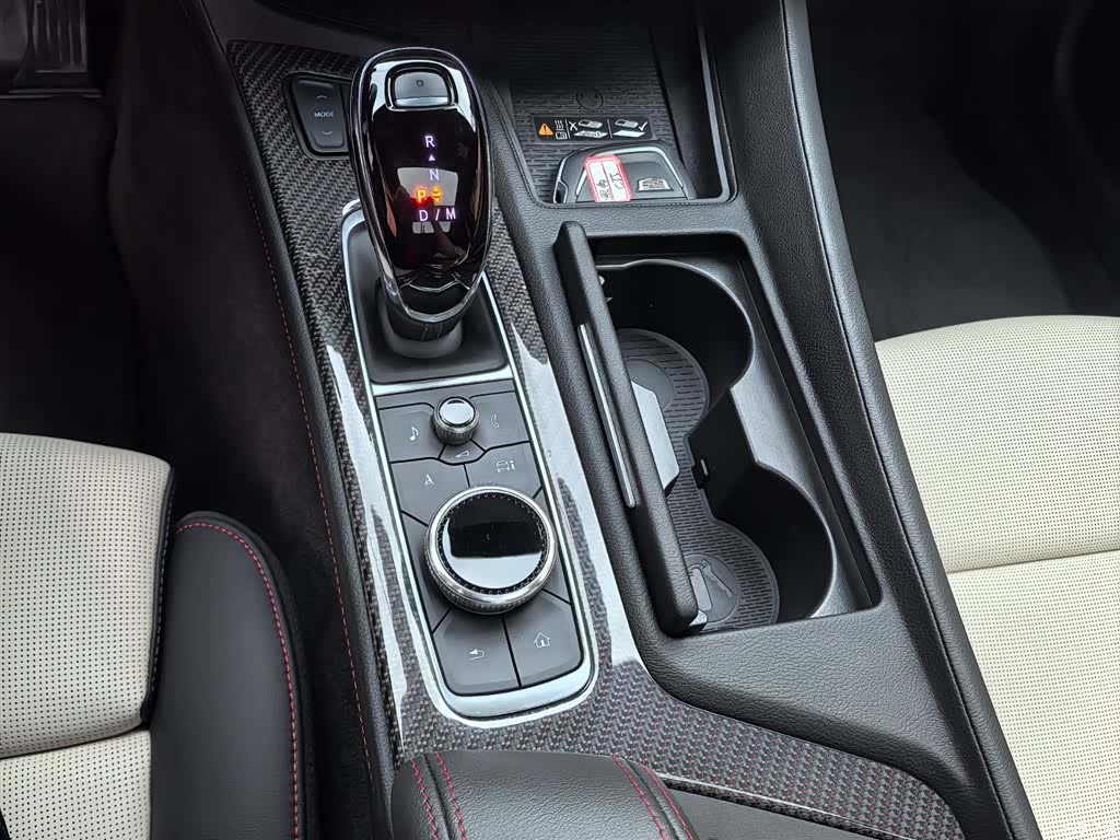 Cadillac CT5, 2025 16
