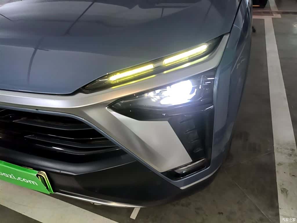 NIO ES8, 2021 24