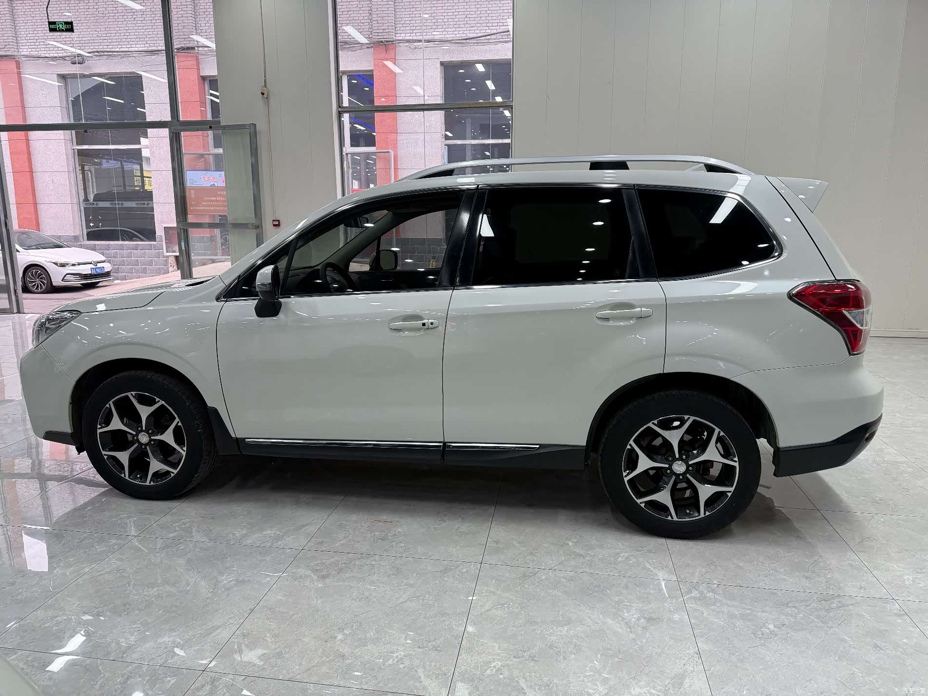 Subaru Forester, 2016 все фото