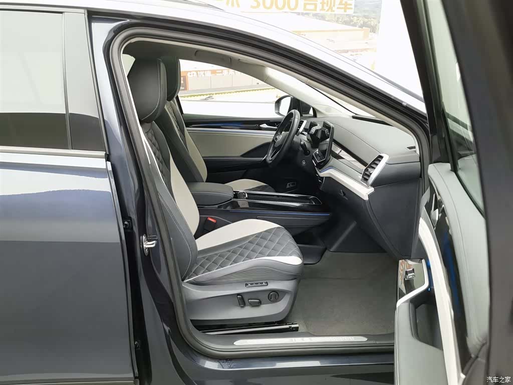 Volkswagen ID.6, 2022 23
