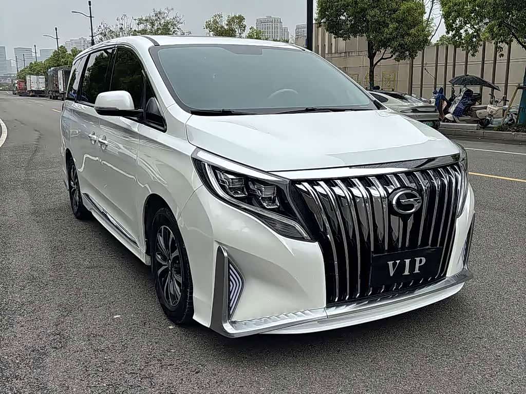 GAC M8