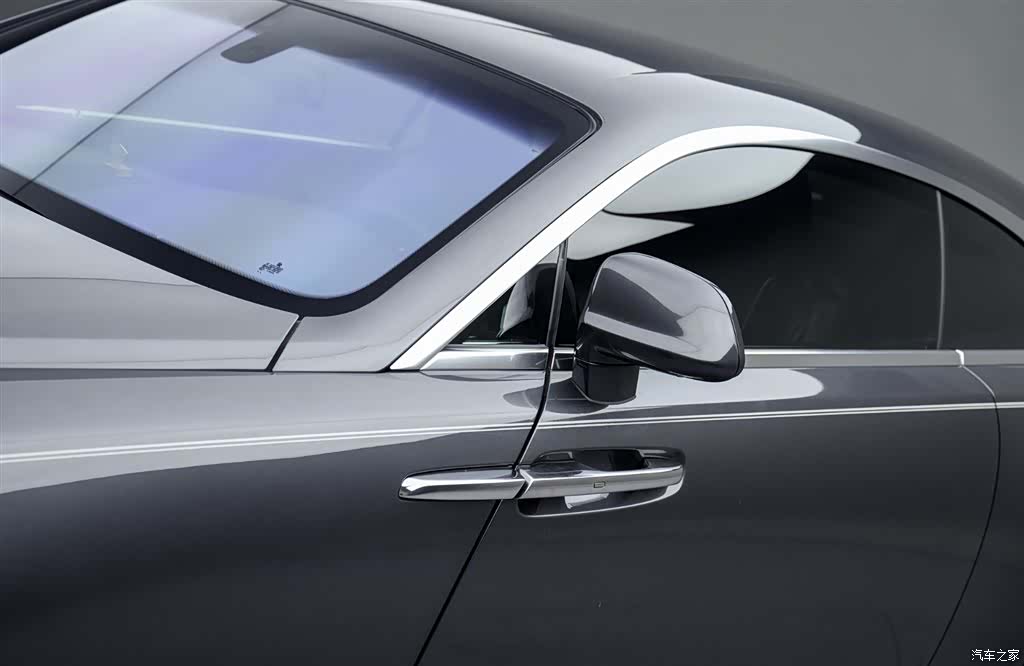 Rolls-Royce Wraith, 2017 7