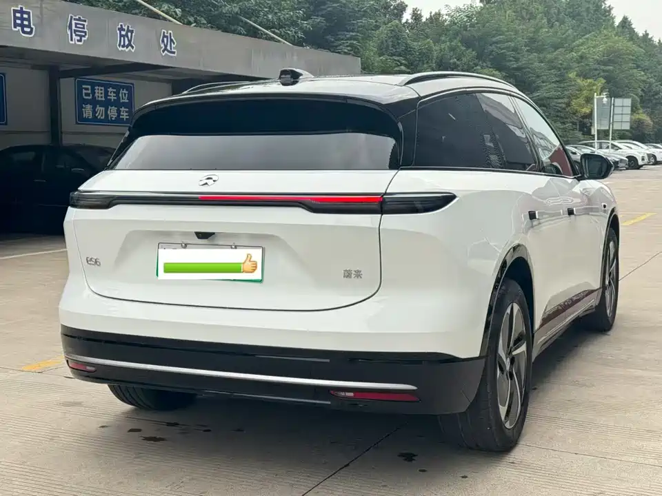 NIO ES6