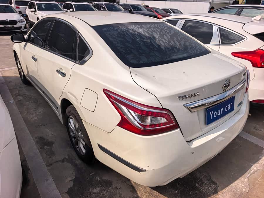 Nissan Altima 2015, фото 4