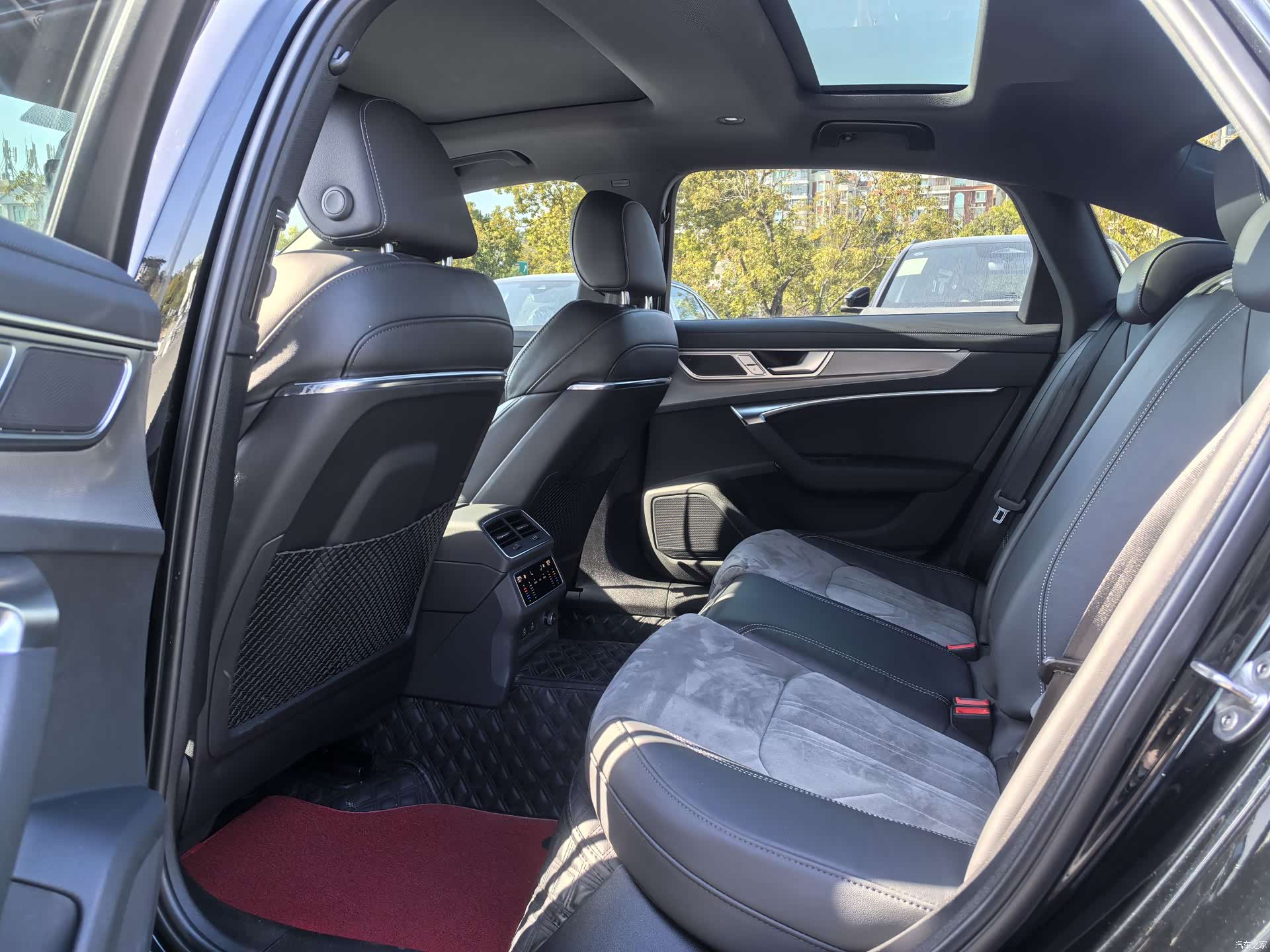 Audi A6L, 2024 все фото
