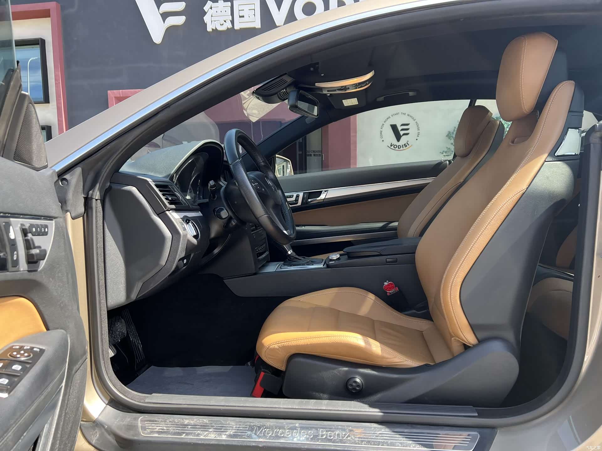 Mercedes-Benz E-Class, 2011 6