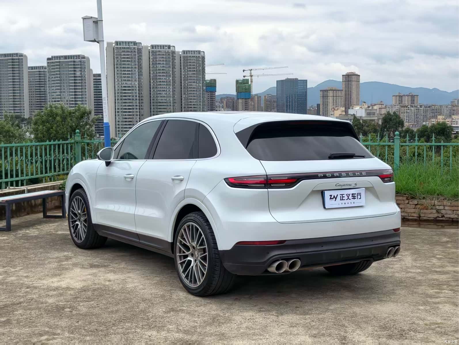 Porsche Cayenne, 2018 8