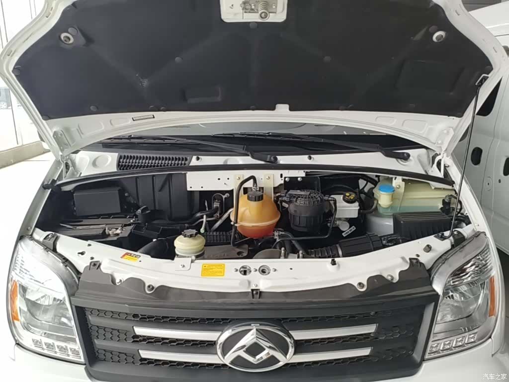 Maxus V80, 2023 20