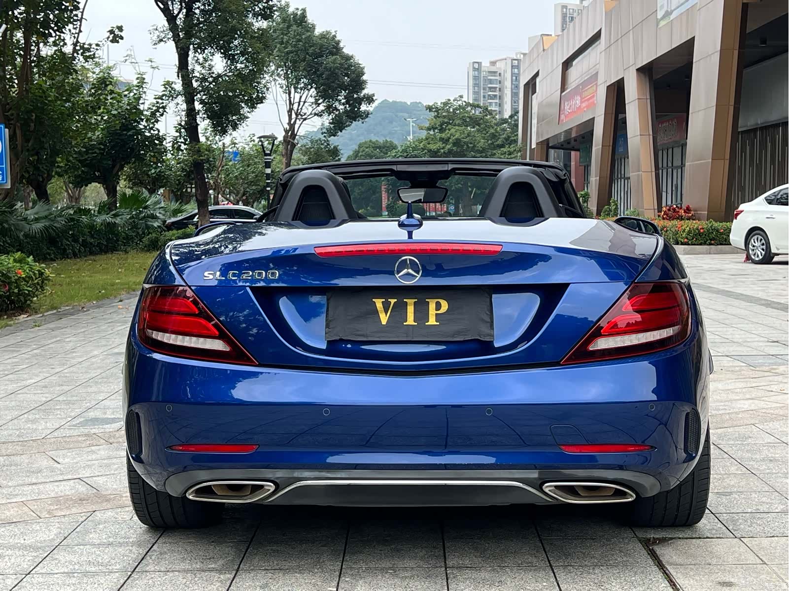 Mercedes-Benz SLC, 2017 11