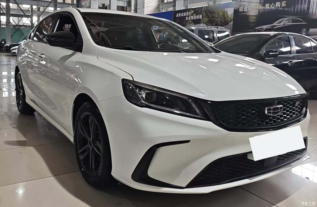 Geely Binray, 2022 3