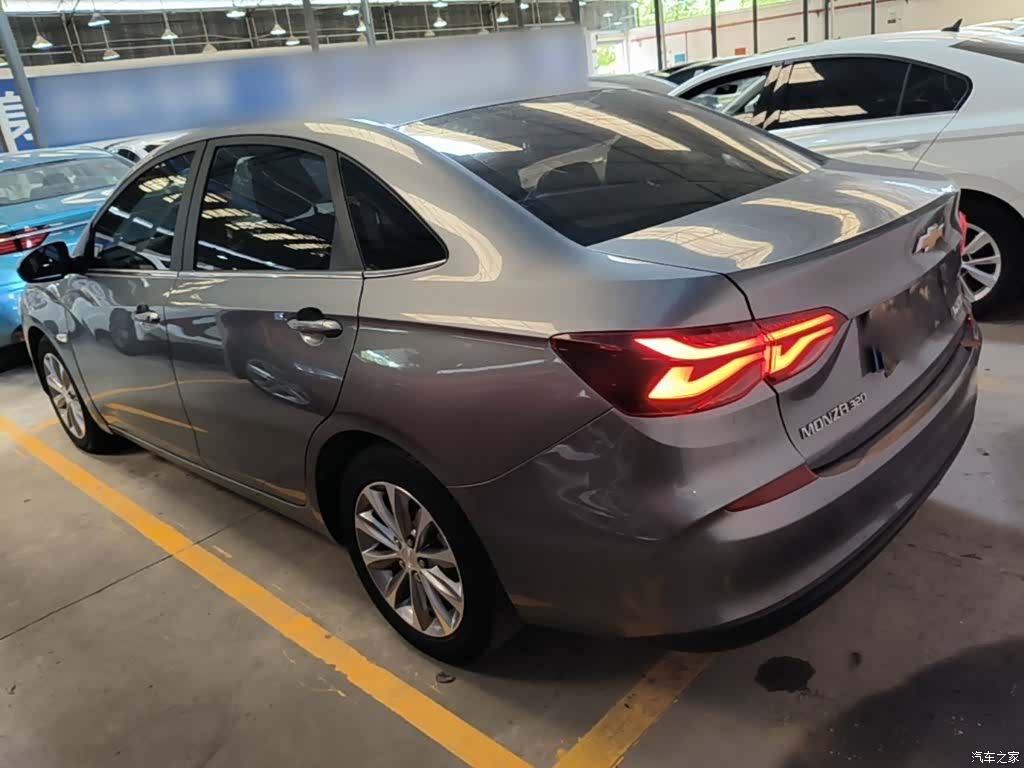 Chevrolet 320, 2023 все фото