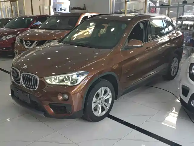 BMW X1 2017 — купить из Китая под заказ