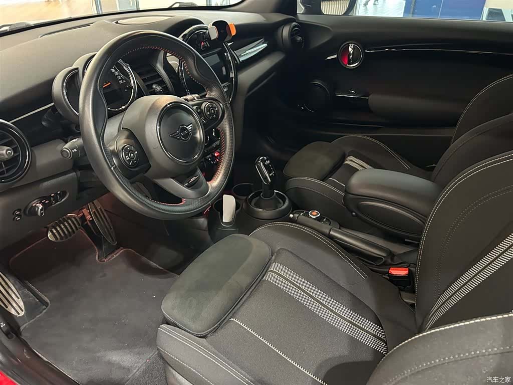 Mini Cooper, 2020 4