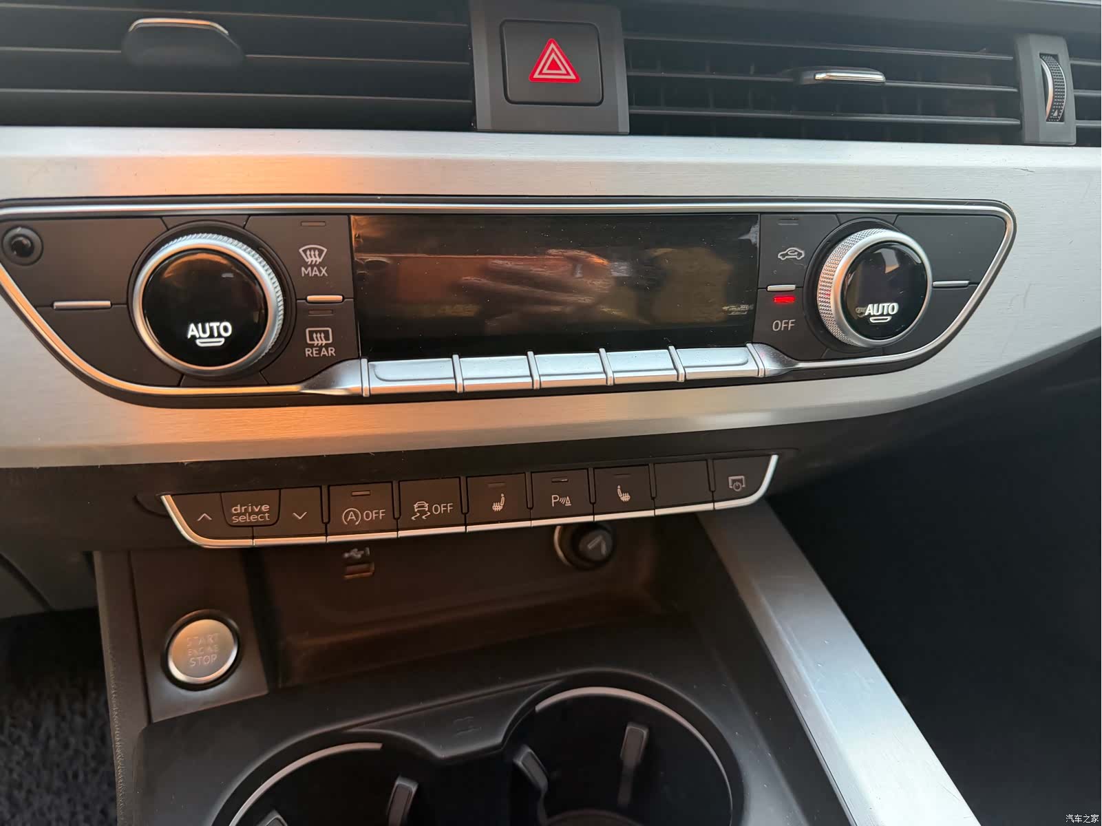 Audi A4L, 2023 15