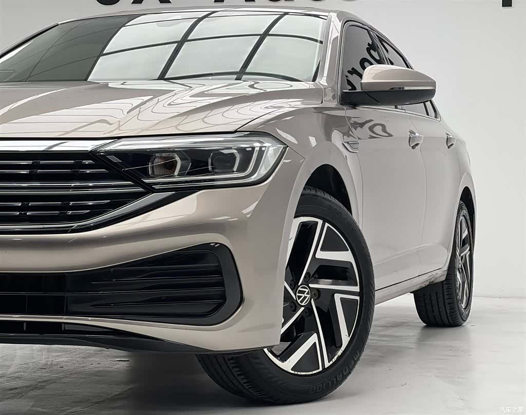 Volkswagen Sagitar, 2022 6