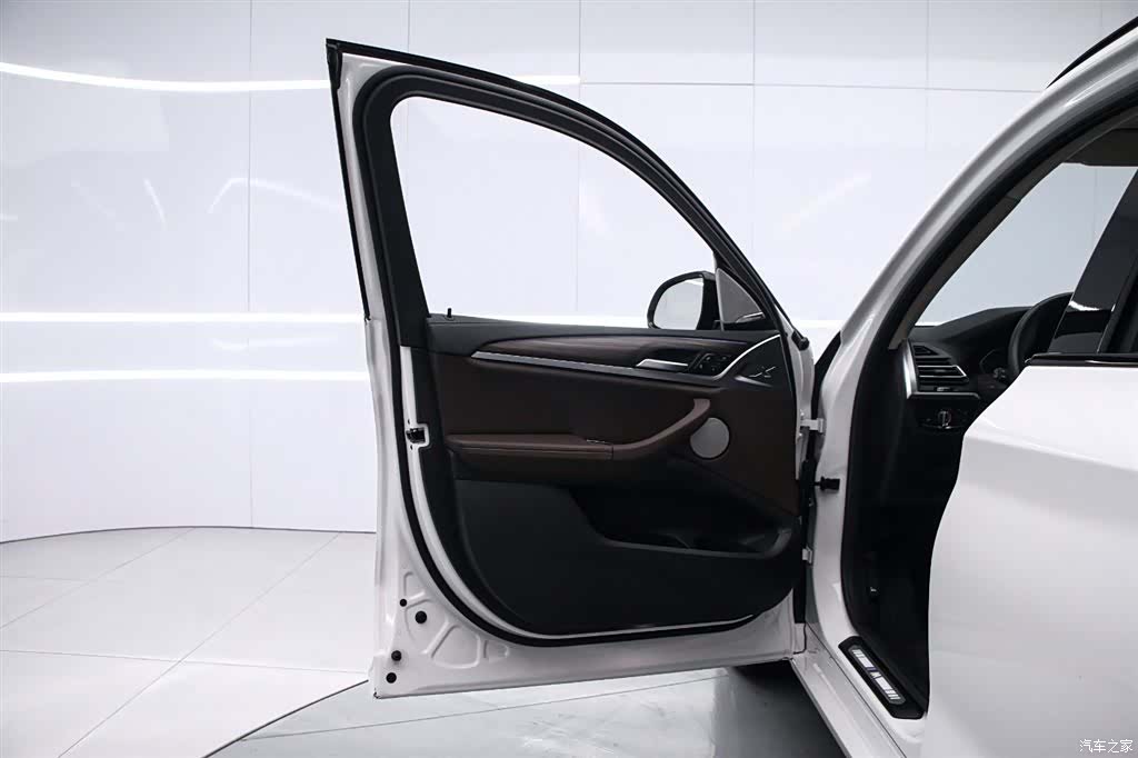 BMW X3, 2022 11