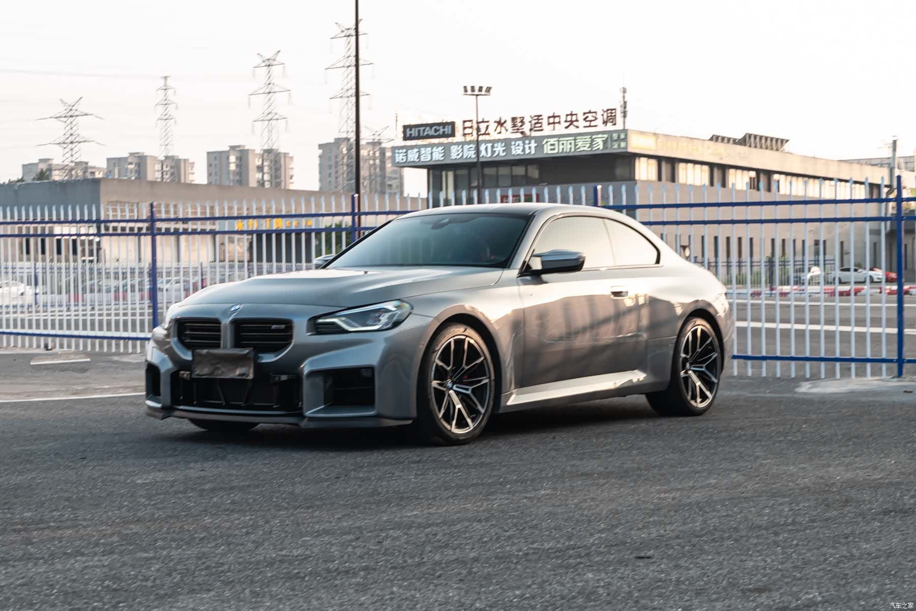 BMW M2, 2025 1