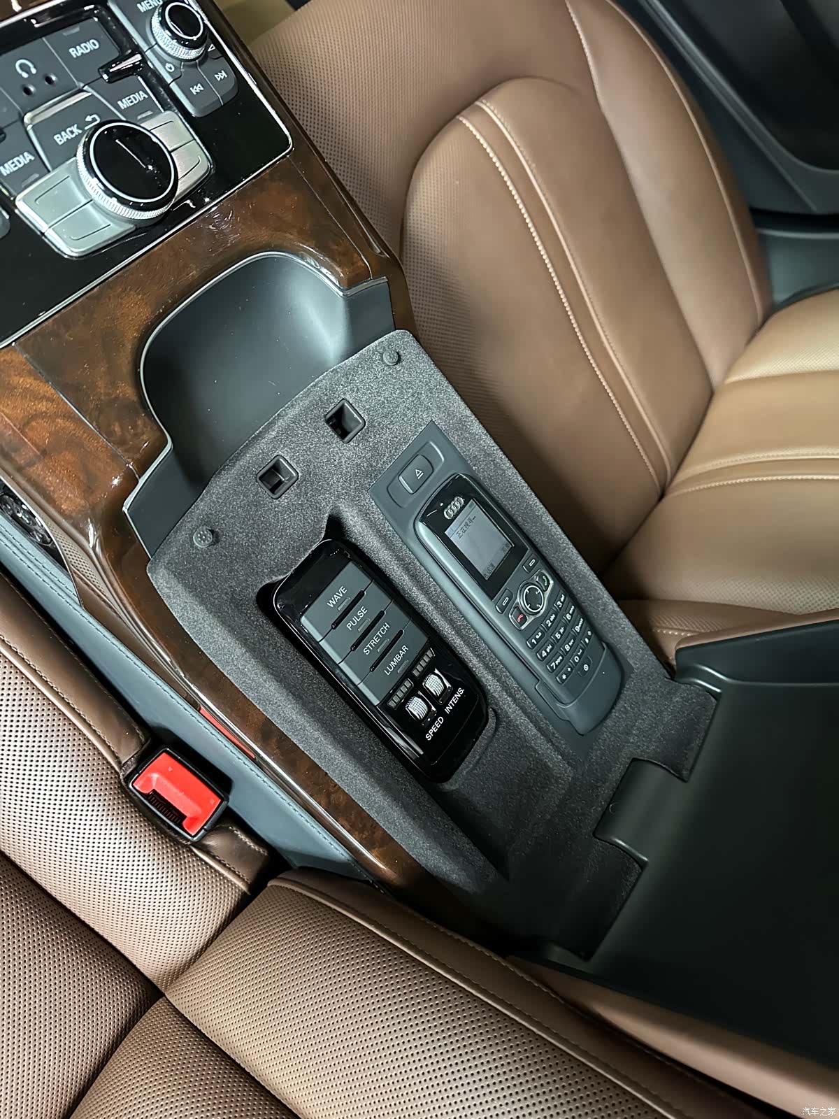 Audi A8L, 2015 13
