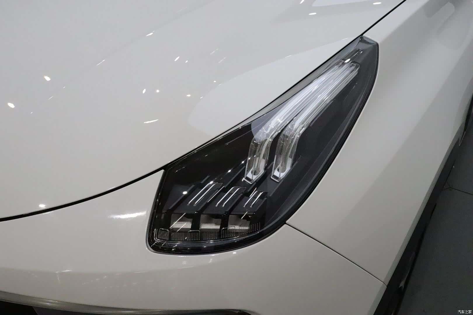 Lynk & Co 01, 2019 17