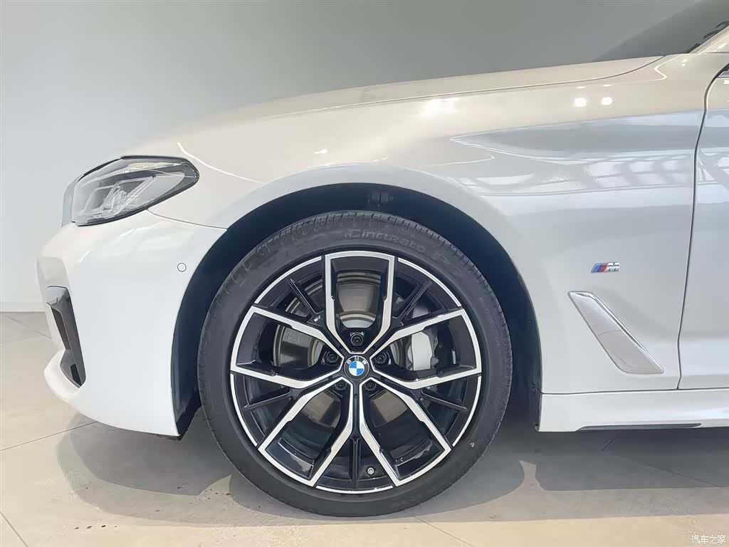 BMW 5 Series, 2023 18