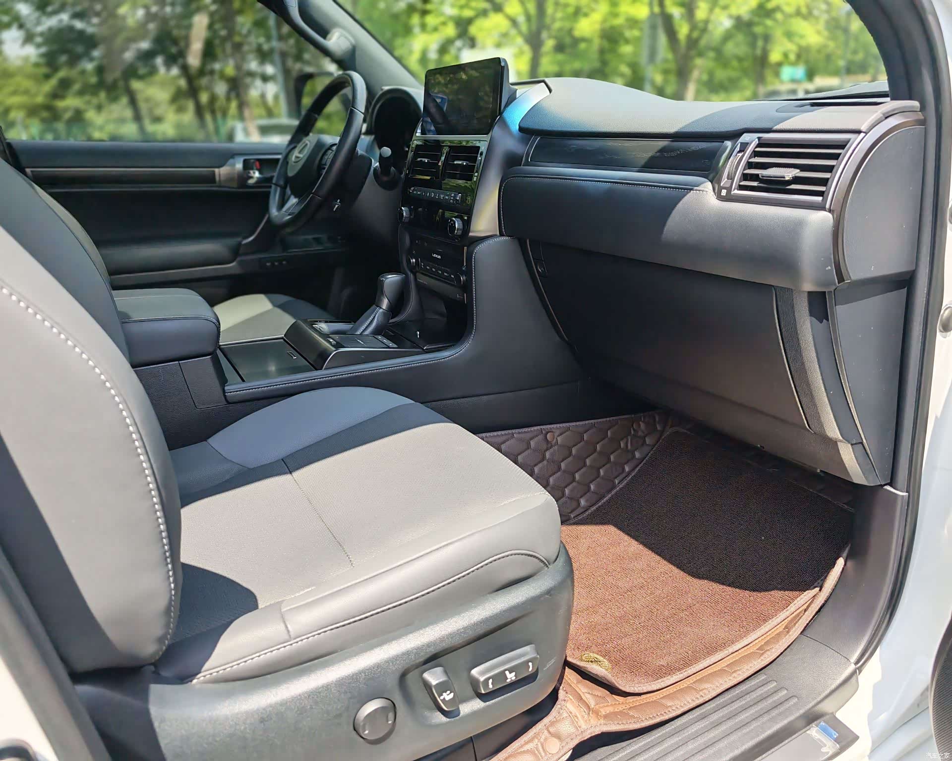 Lexus GX, 2023 6