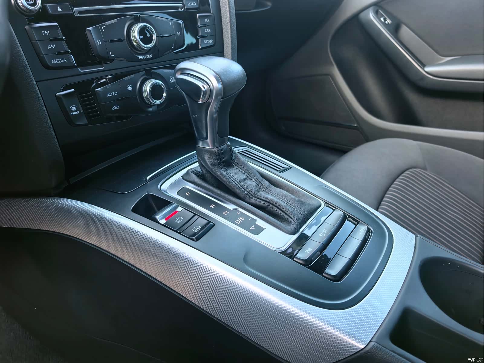 Audi A4L, 2014 6