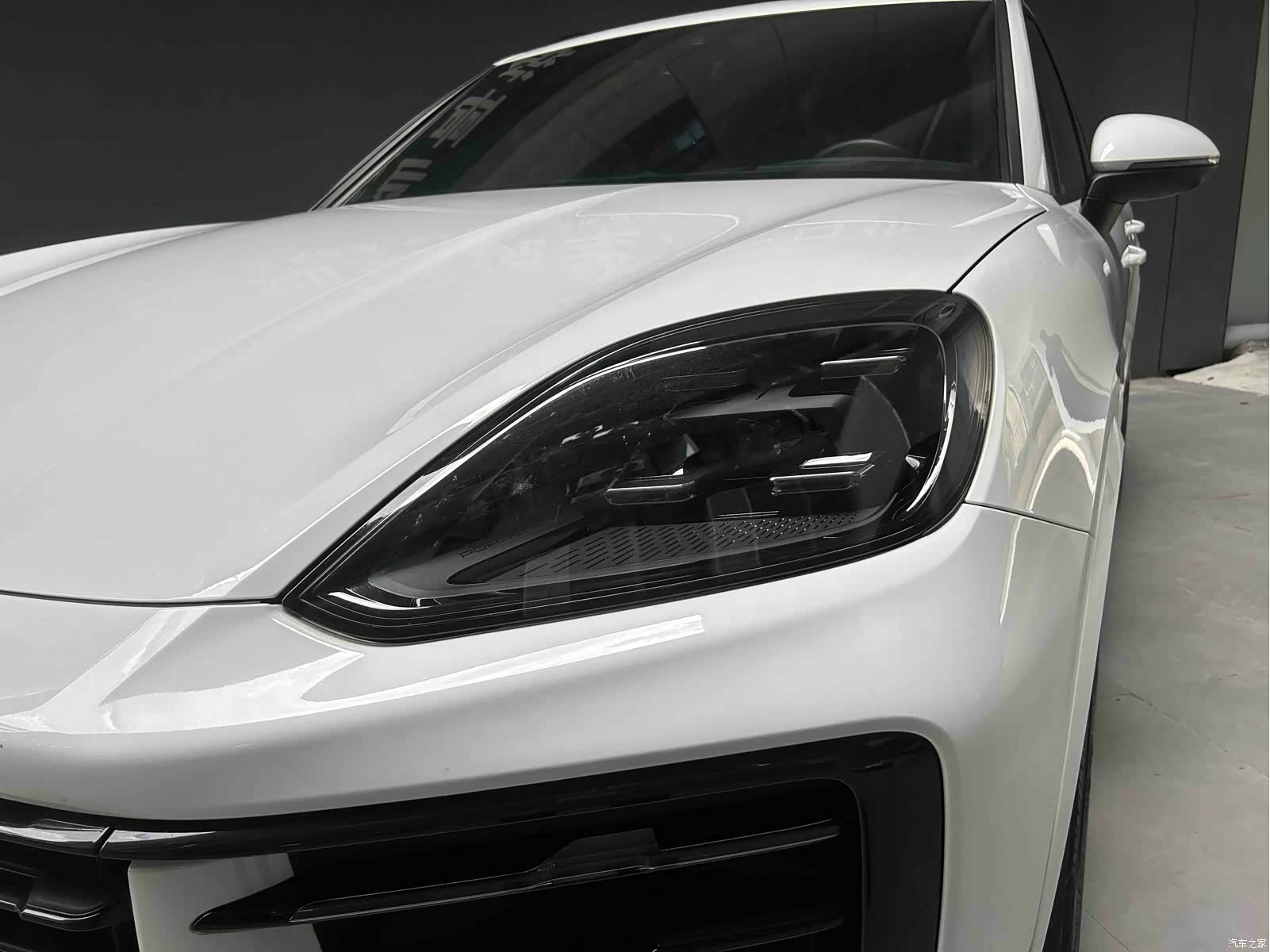 Porsche Cayenne, 2024 все фото