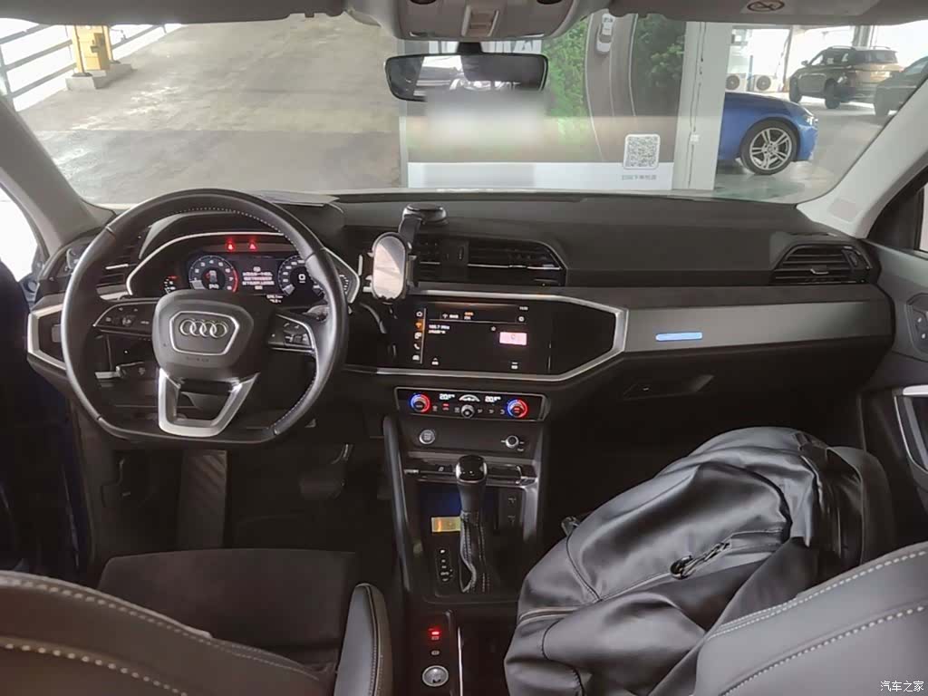 Audi Q3, 2020 10