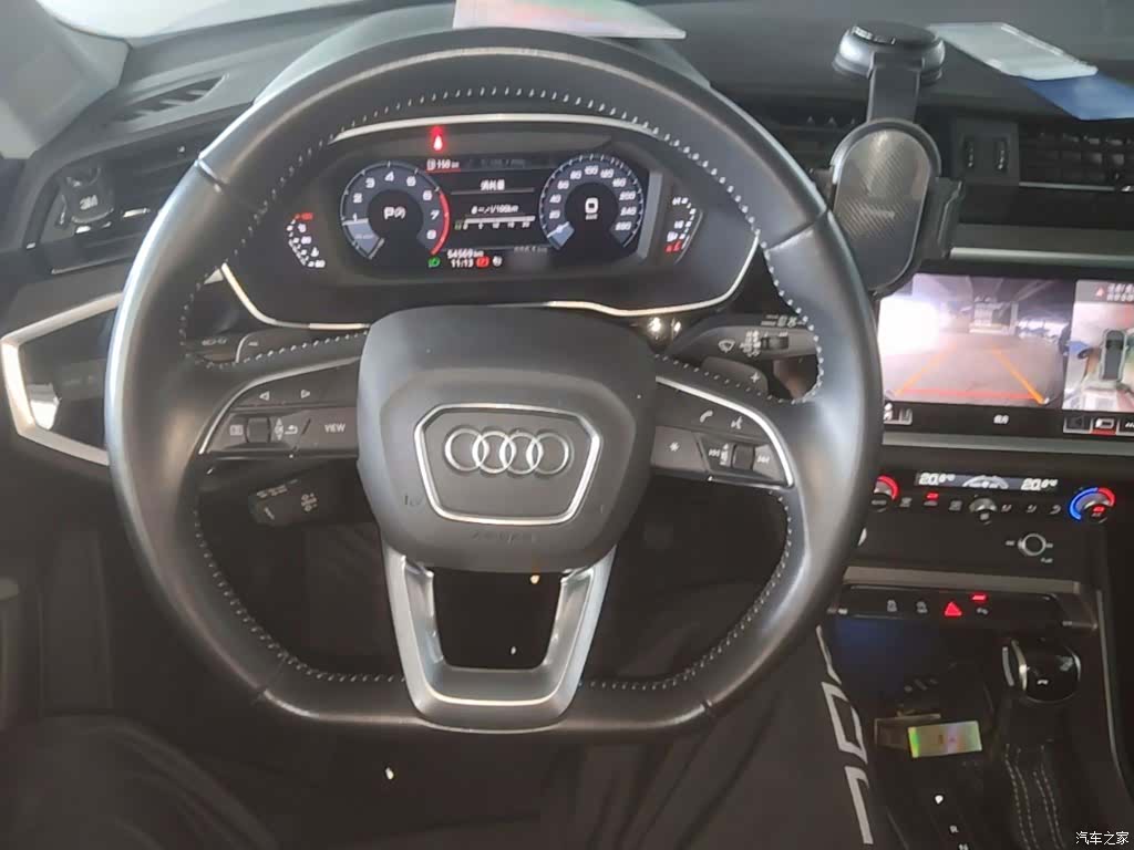 Audi Q3, 2020 11