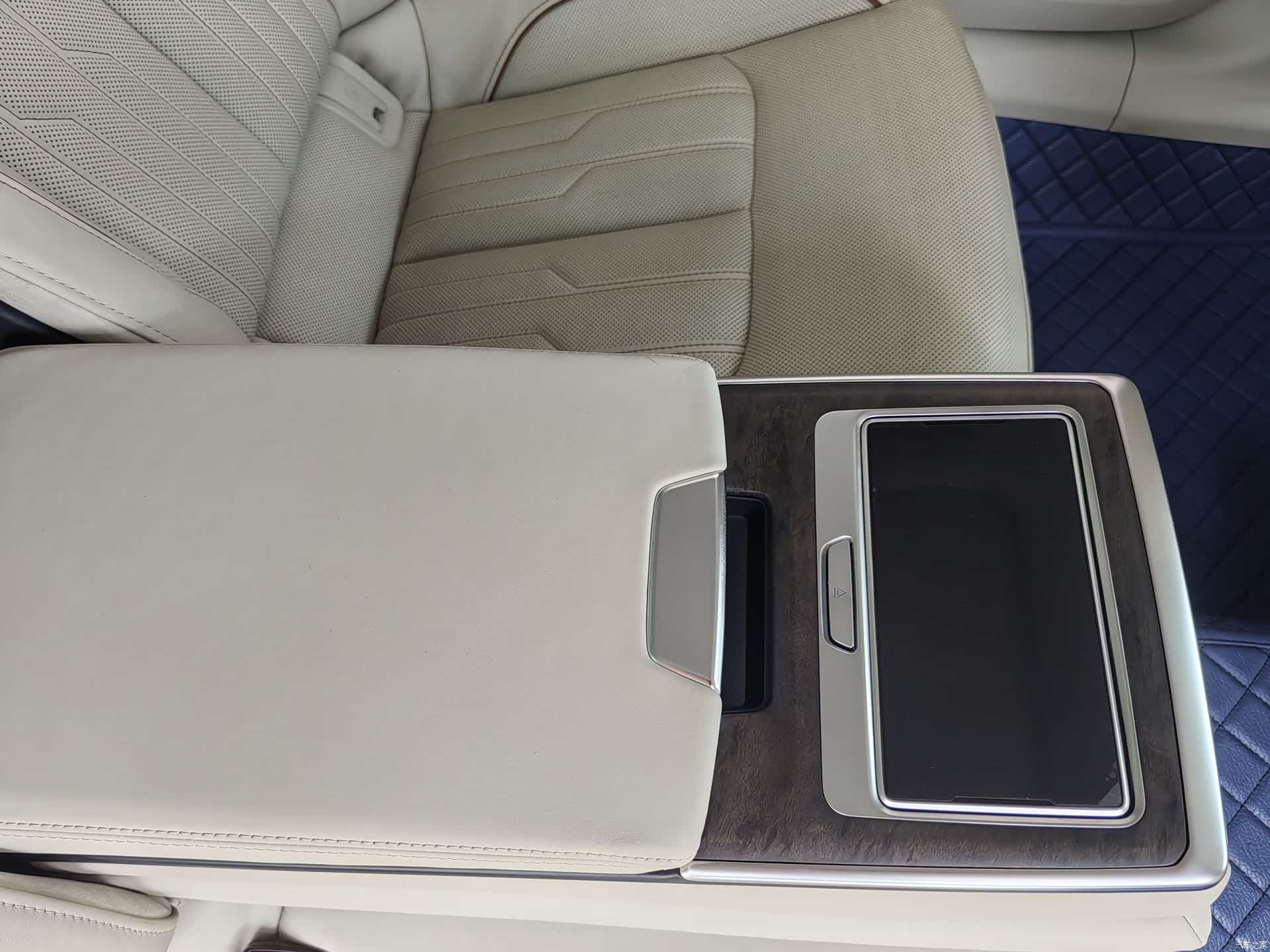 Audi A6L, 2020 33