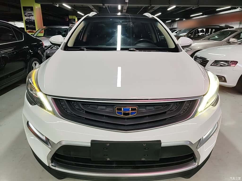 Geely Emgrand, 2017 3